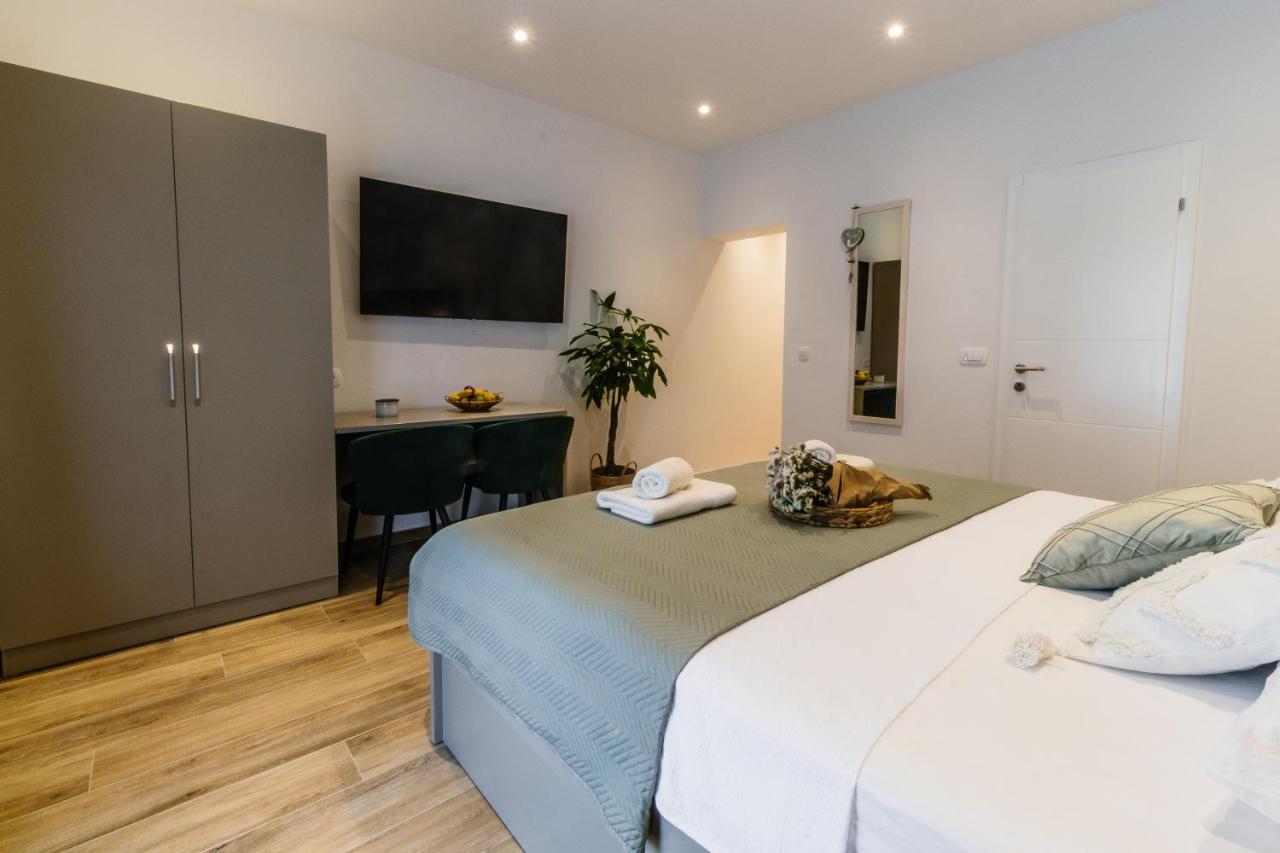 Apartments Kiwi 杜布罗夫尼克 外观 照片